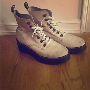 Doc martens ‘Leona’ boot!